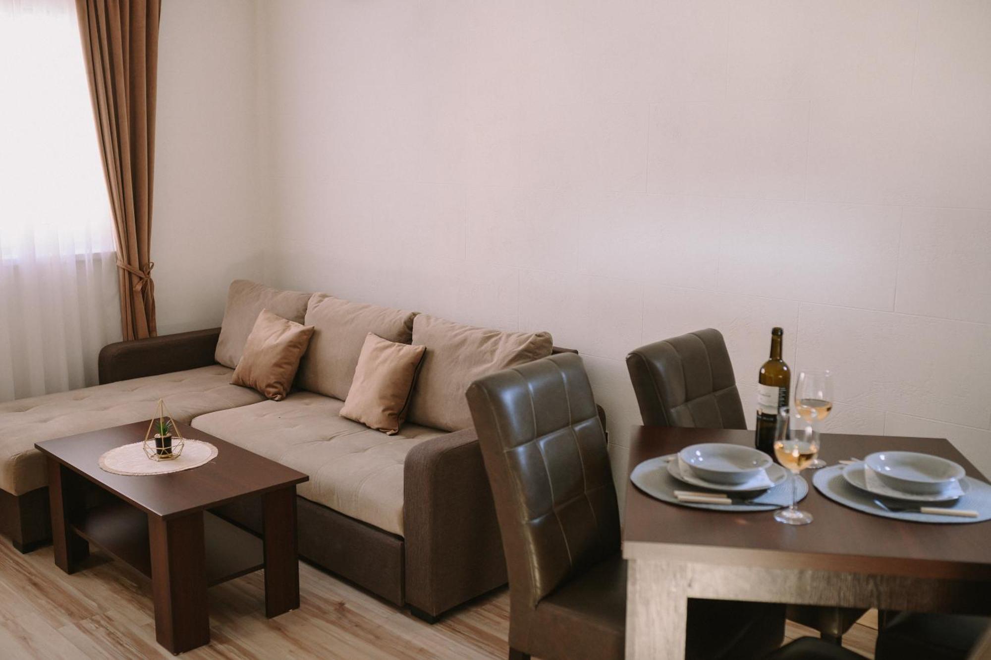 Matino Apartments 3 Valjevo Bilik gambar